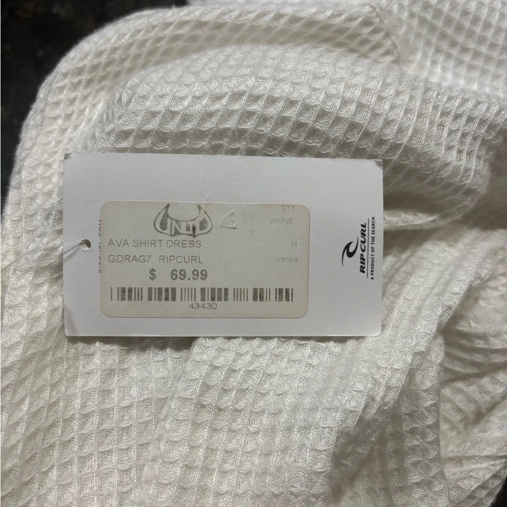 Rip Curl White Ava Shirt Dress‎